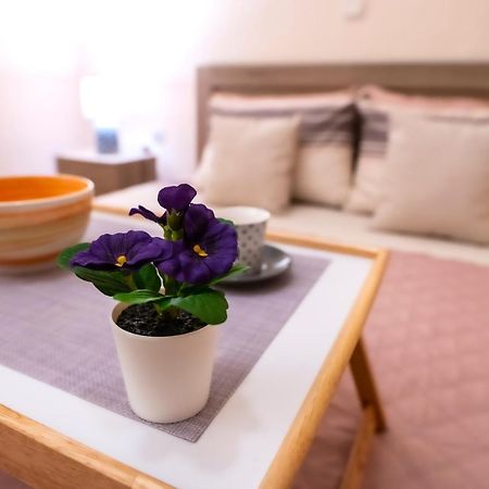 Myrtle, City Center Renovated Apartment Атина Екстериор снимка