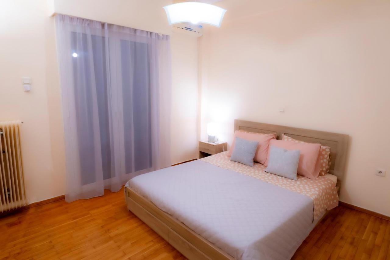 Myrtle, City Center Renovated Apartment Атина Екстериор снимка