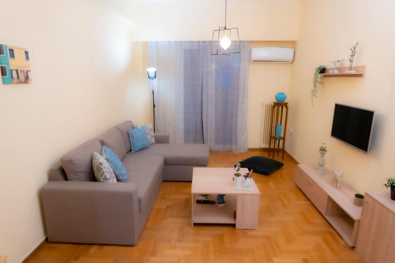 Myrtle, City Center Renovated Apartment Атина Екстериор снимка