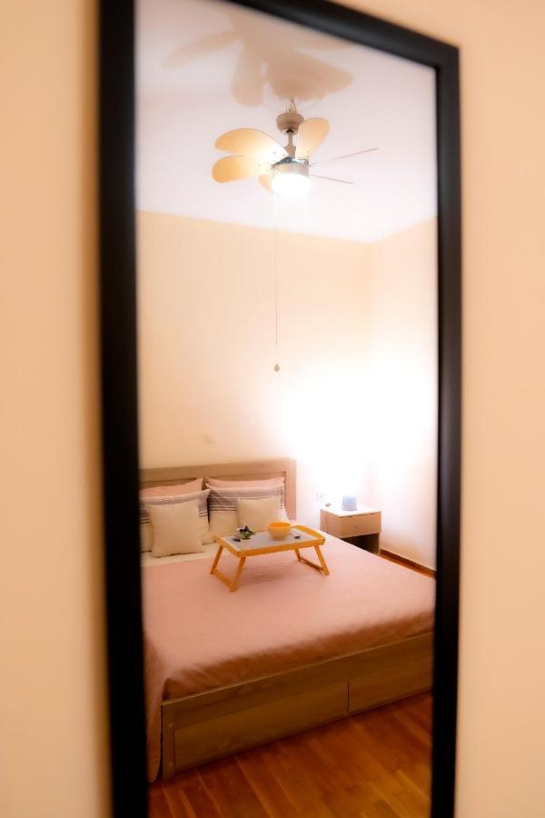 Myrtle, City Center Renovated Apartment Атина Екстериор снимка